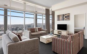 Oaks Brisbane Casino Tower Suites